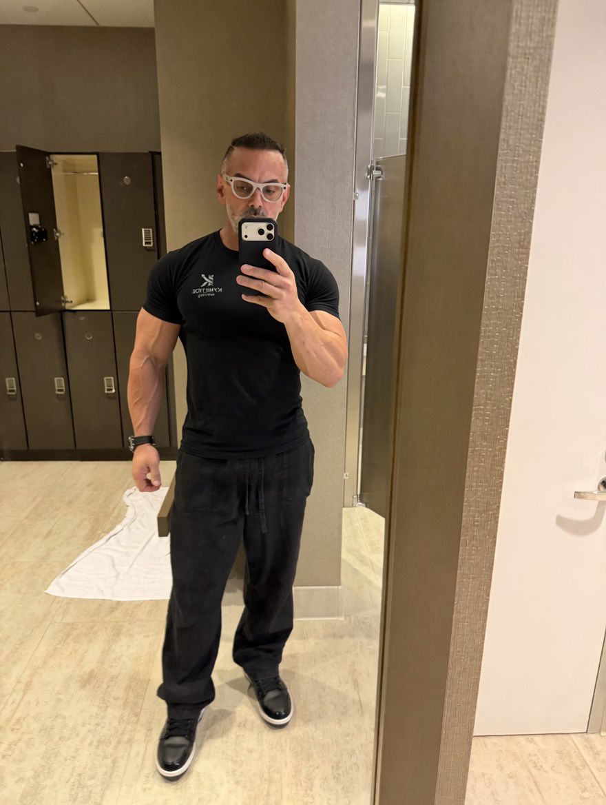 Rhett Kenagy biohacking results — executive physique from peptide therapy, red light, cold exposure, and HRV optimization